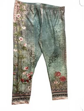 Plus Size Green Floral Leggings 5X